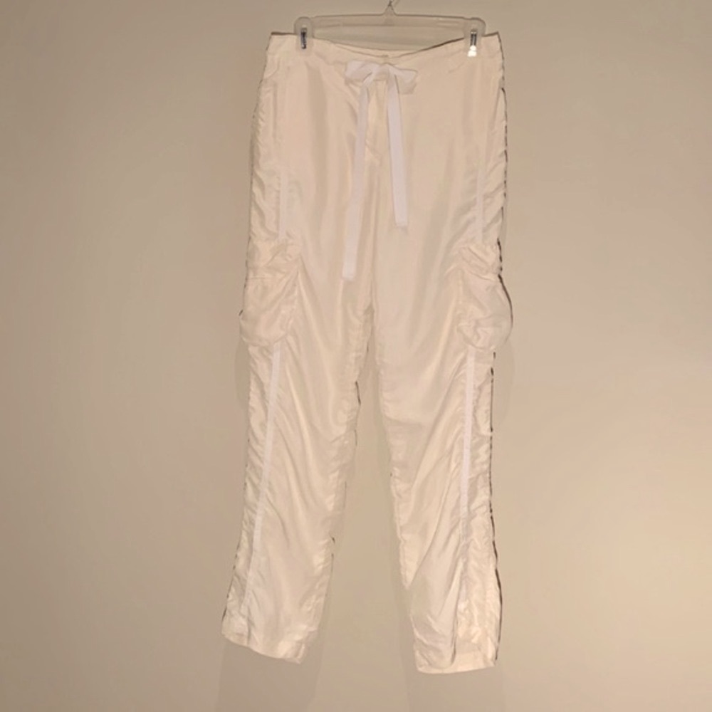 DKNYpure 100% Silk Cargo Pants Sz 4